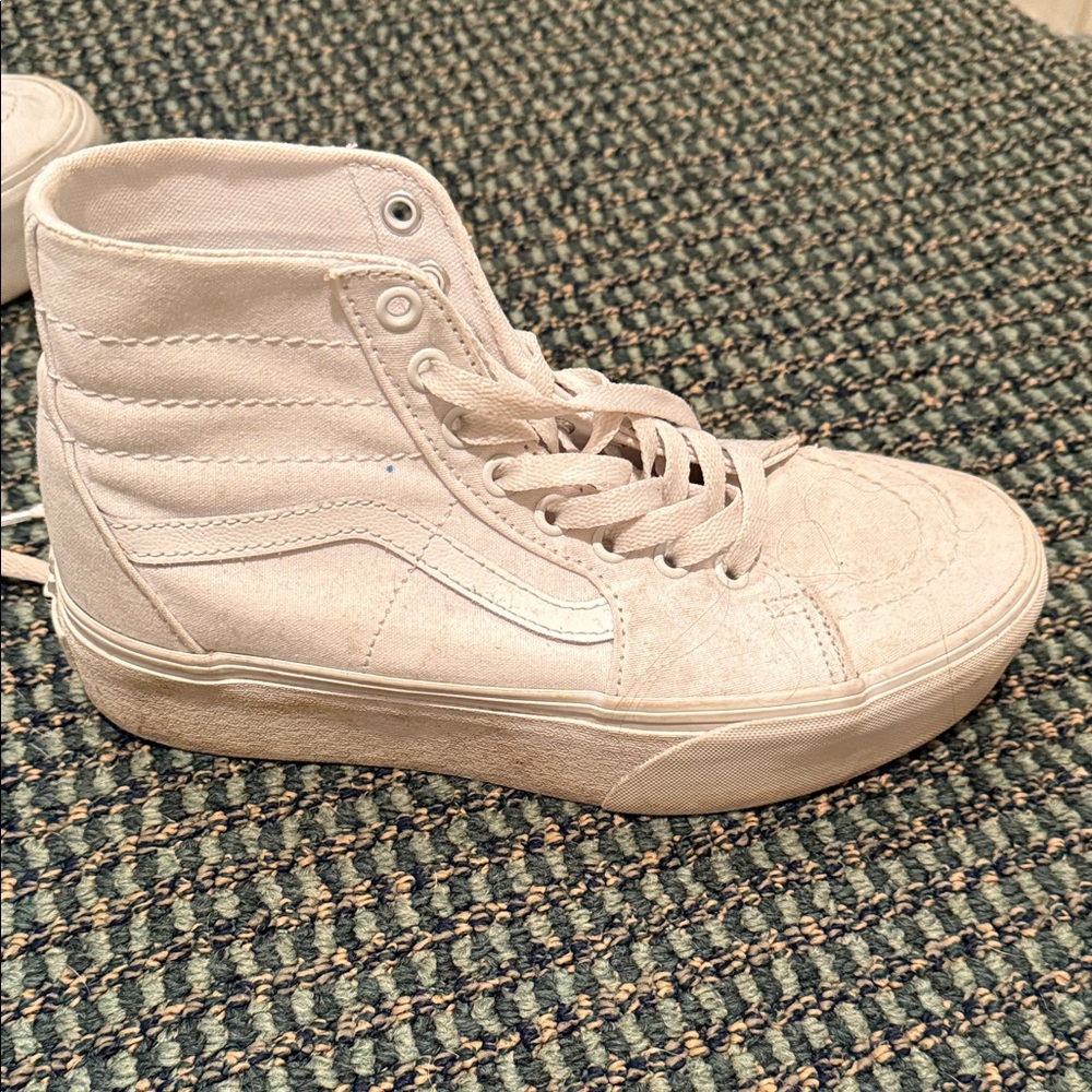 Vans Women's High-Top Sneakers - Off-White